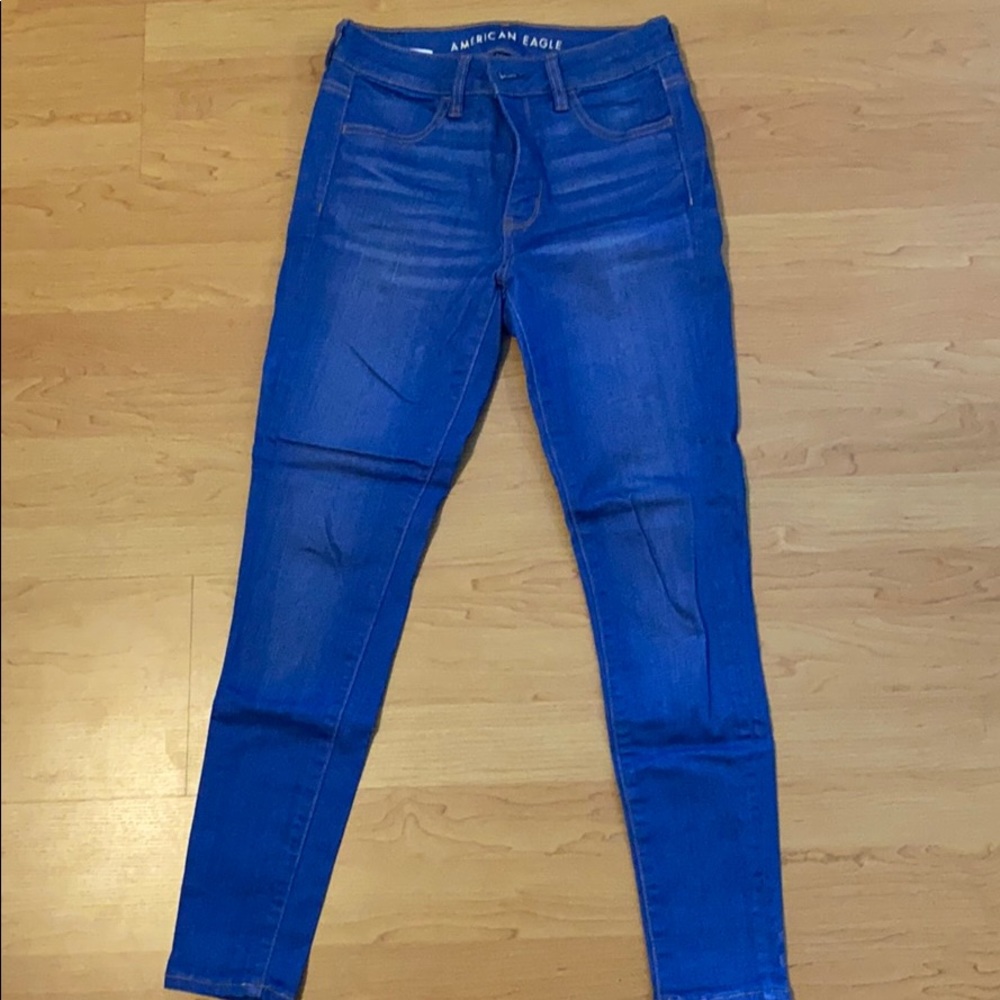 American Eagle hi-rise jegging size 4 short